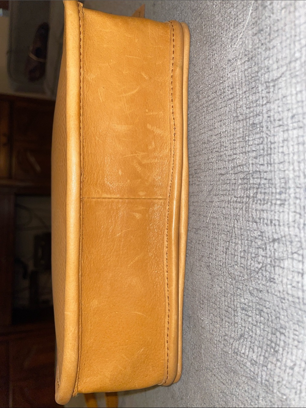 Margot Caramel Tan Cognac Leather Crossbody or Shoulder Bag NWT - Picture 4 of 15